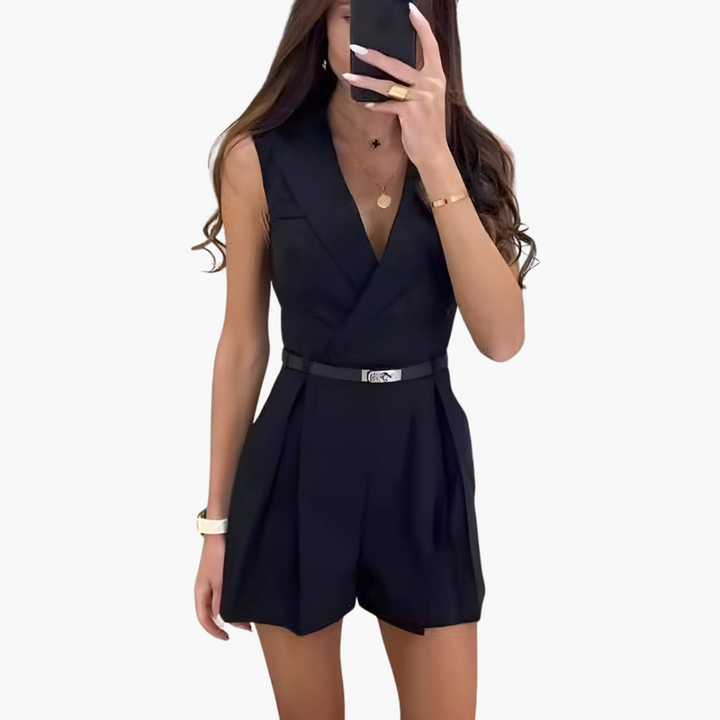 Women’s Sleeveless Jumpsuit with Regular Fit