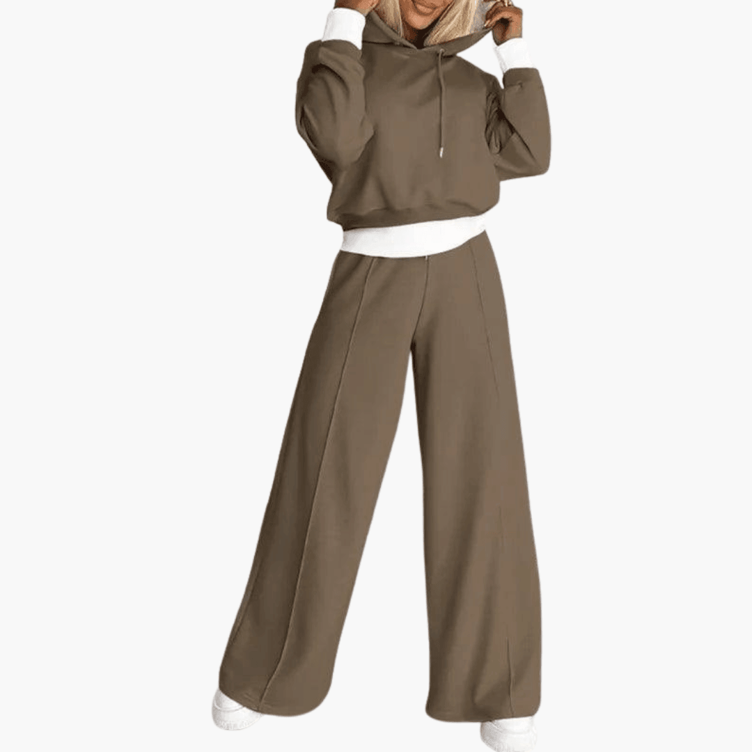 Women’s Two-Piece Knit Loungewear Set with Relaxed Fit