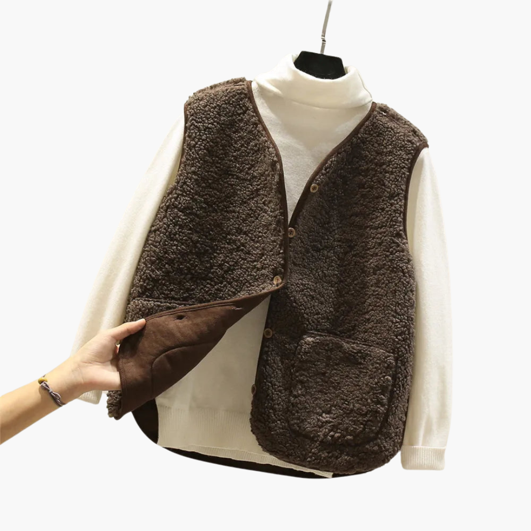 Women’s Wool Vest with Tailored Fit and Sleeveless Design