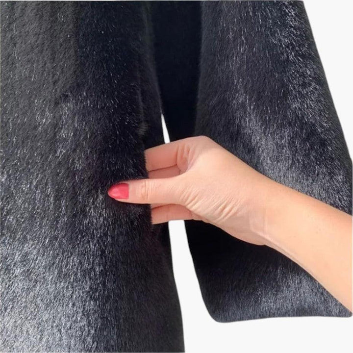 Women’s Full-Length Coat with Concealed Buttons and Faux Fur