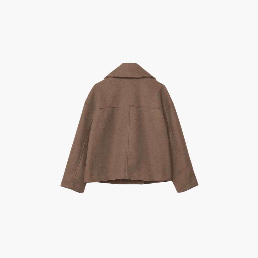 Women’s cropped jacket with double-breasted front and wide lapels