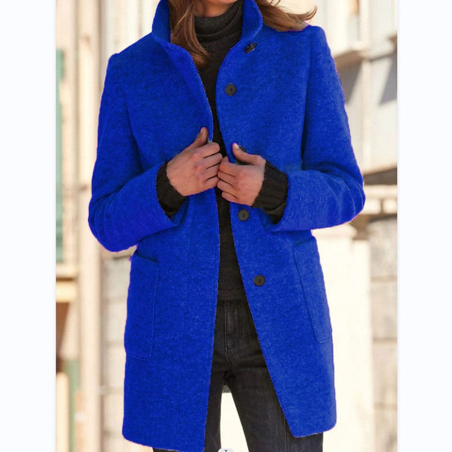 Stand collar button coat with pockets in a slim fit
