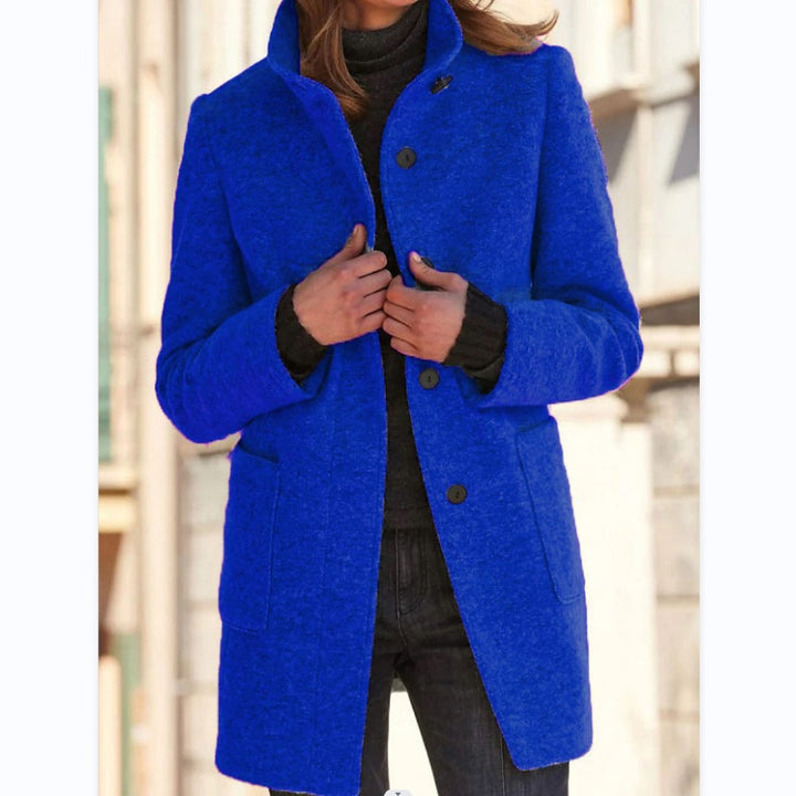 Stand collar button coat with pockets in a slim fit