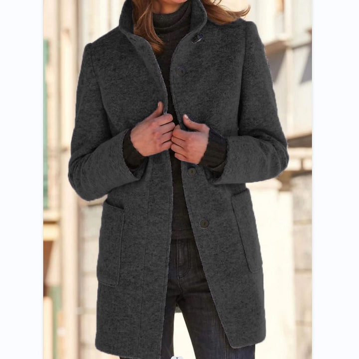 Stand collar button coat with pockets in a slim fit