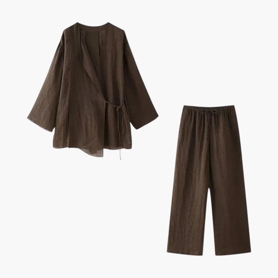 Women’s Two-Piece Lounge Set with Zip-Up Top and Matching Bottoms